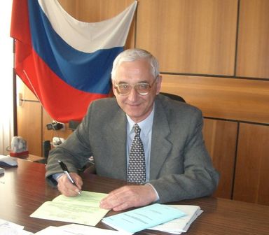 Юрий Прохоров,  и.о. ректора Государственного института русского языка имени Пушкина, доктор педагогических наук, доктор филологических наук, профессор